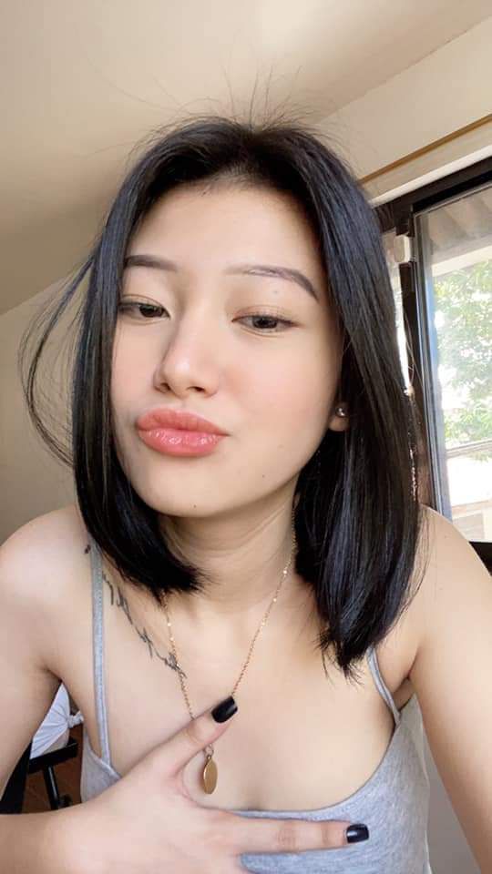 Lần đầu có em gái, cậu trai nhờ cô bạn thân học cách làm tình